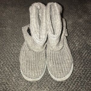 Knit tall bearpaw boots